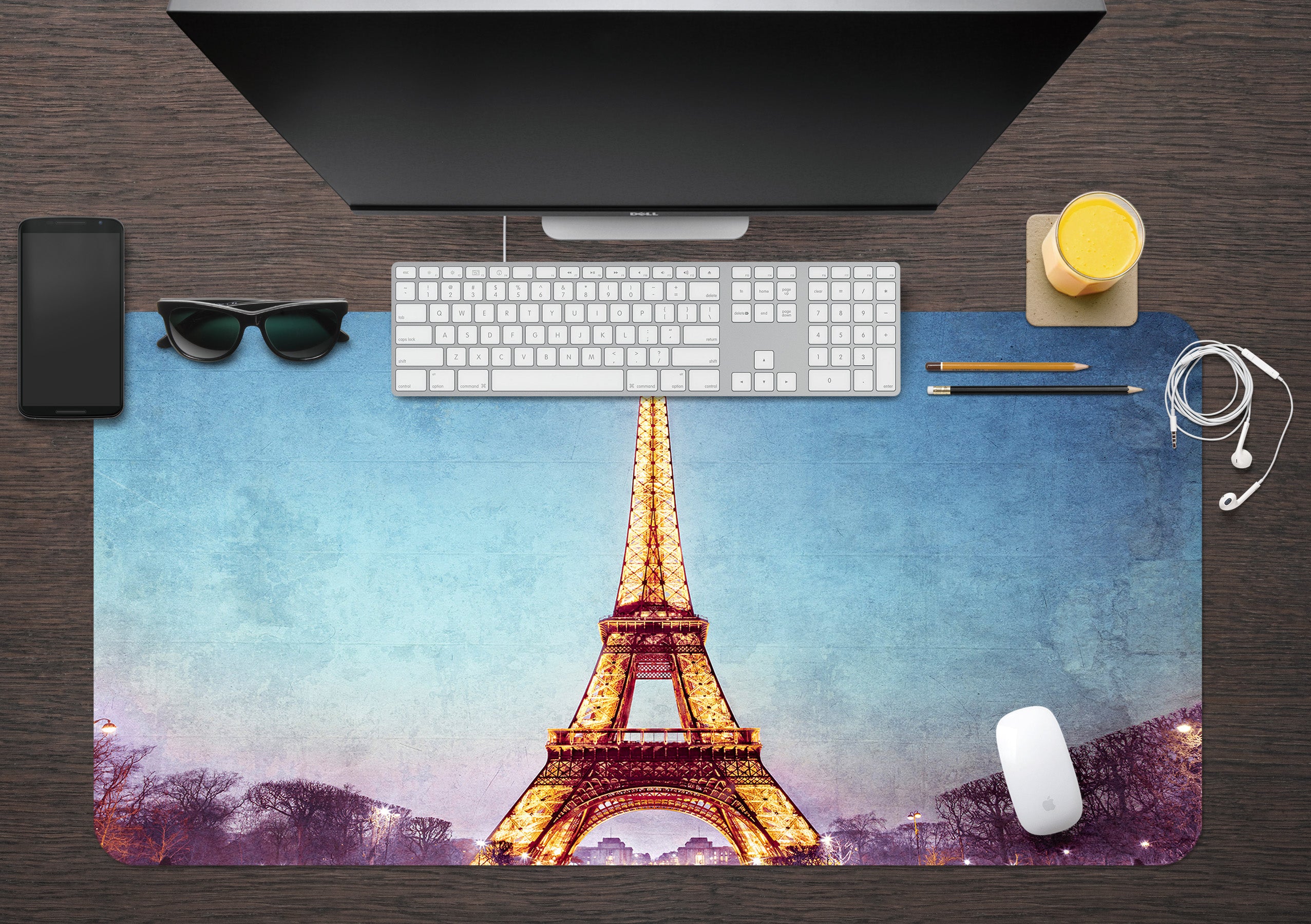 3D Eiffel Tower 7723 Assaf Frank Desk Mat