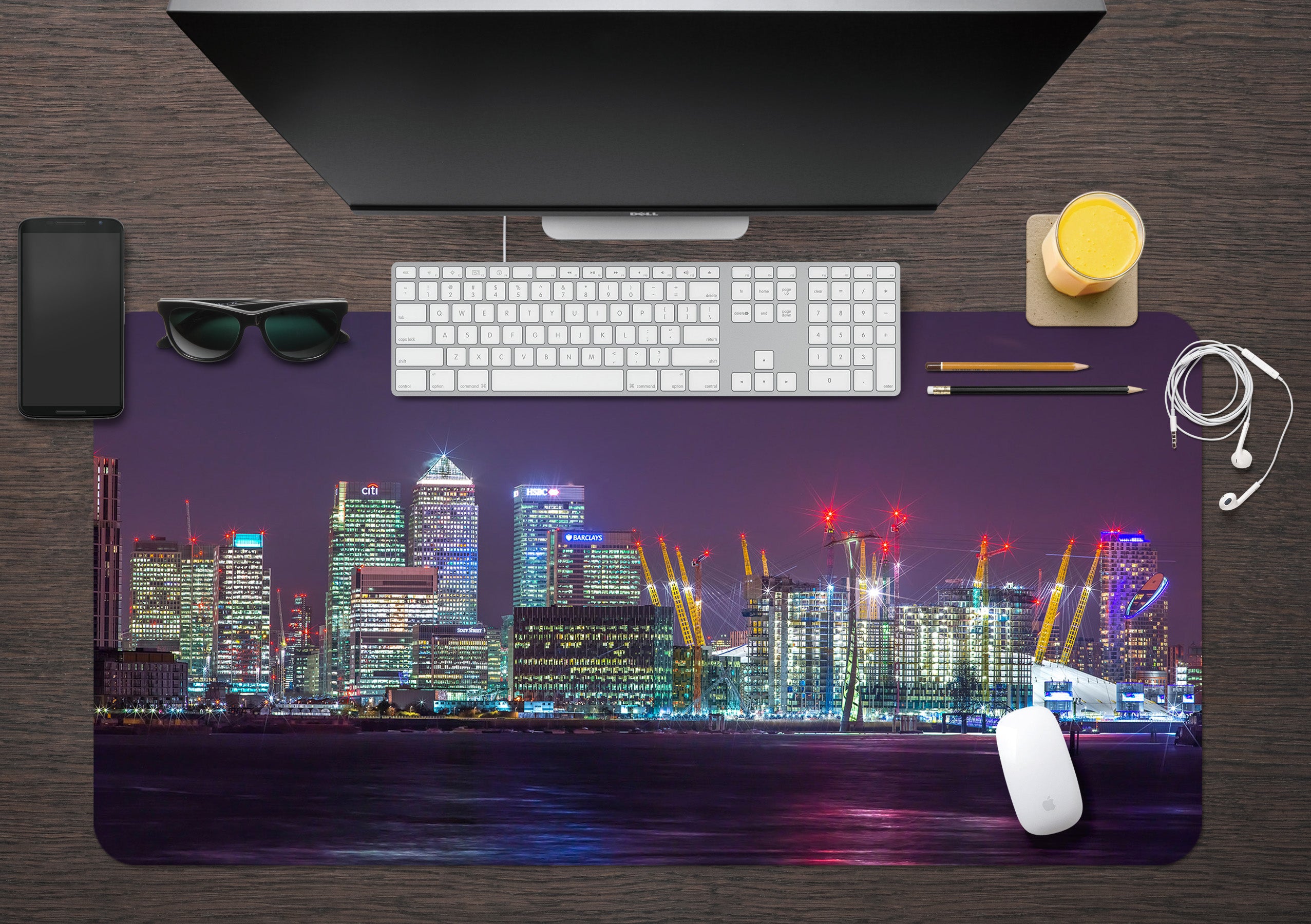 3D Night Building 7754 Assaf Frank Desk Mat