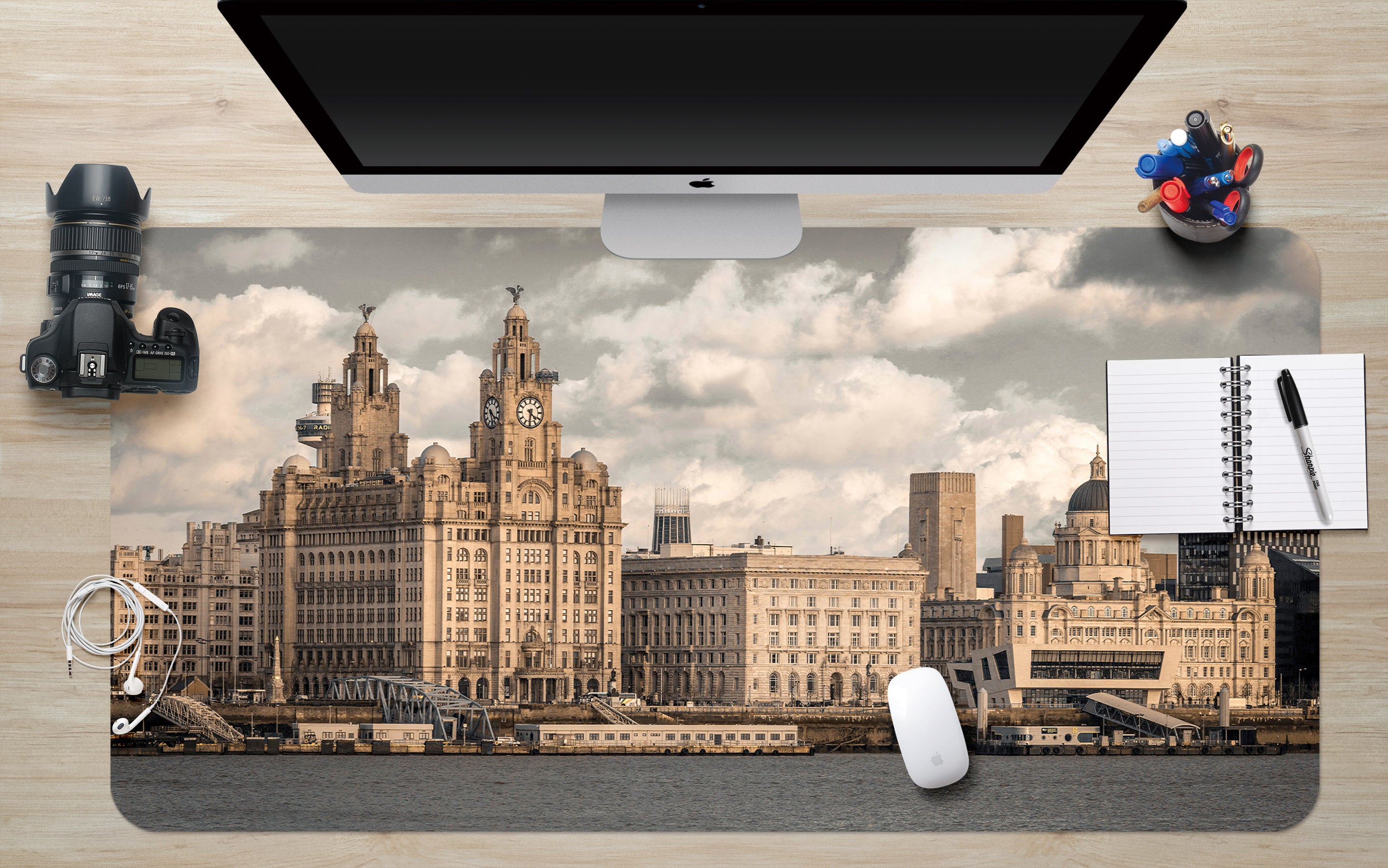 3D Building Lake 7739 Assaf Frank Desk Mat