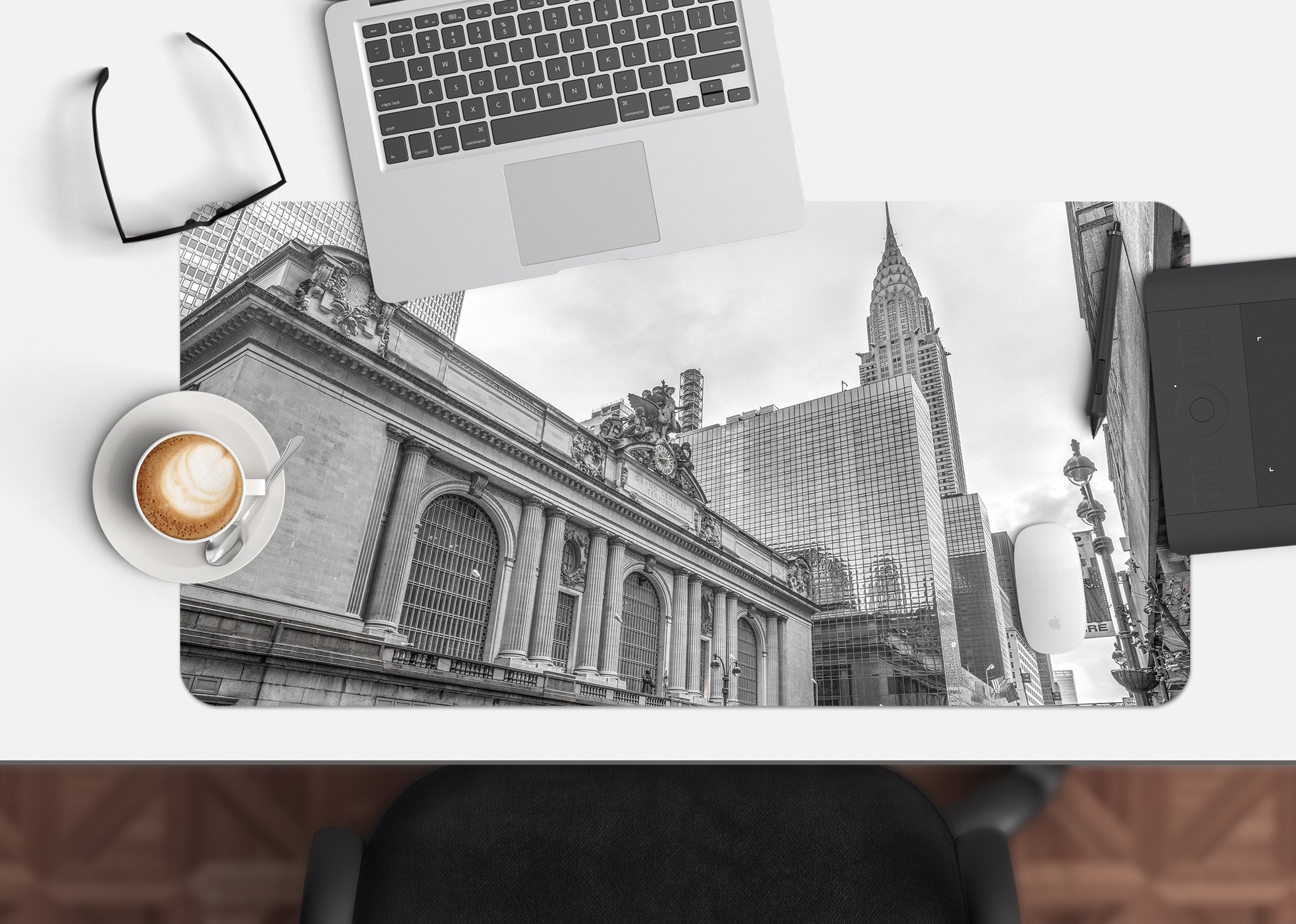 3D Grey Building 12410 Assaf Frank Desk Mat