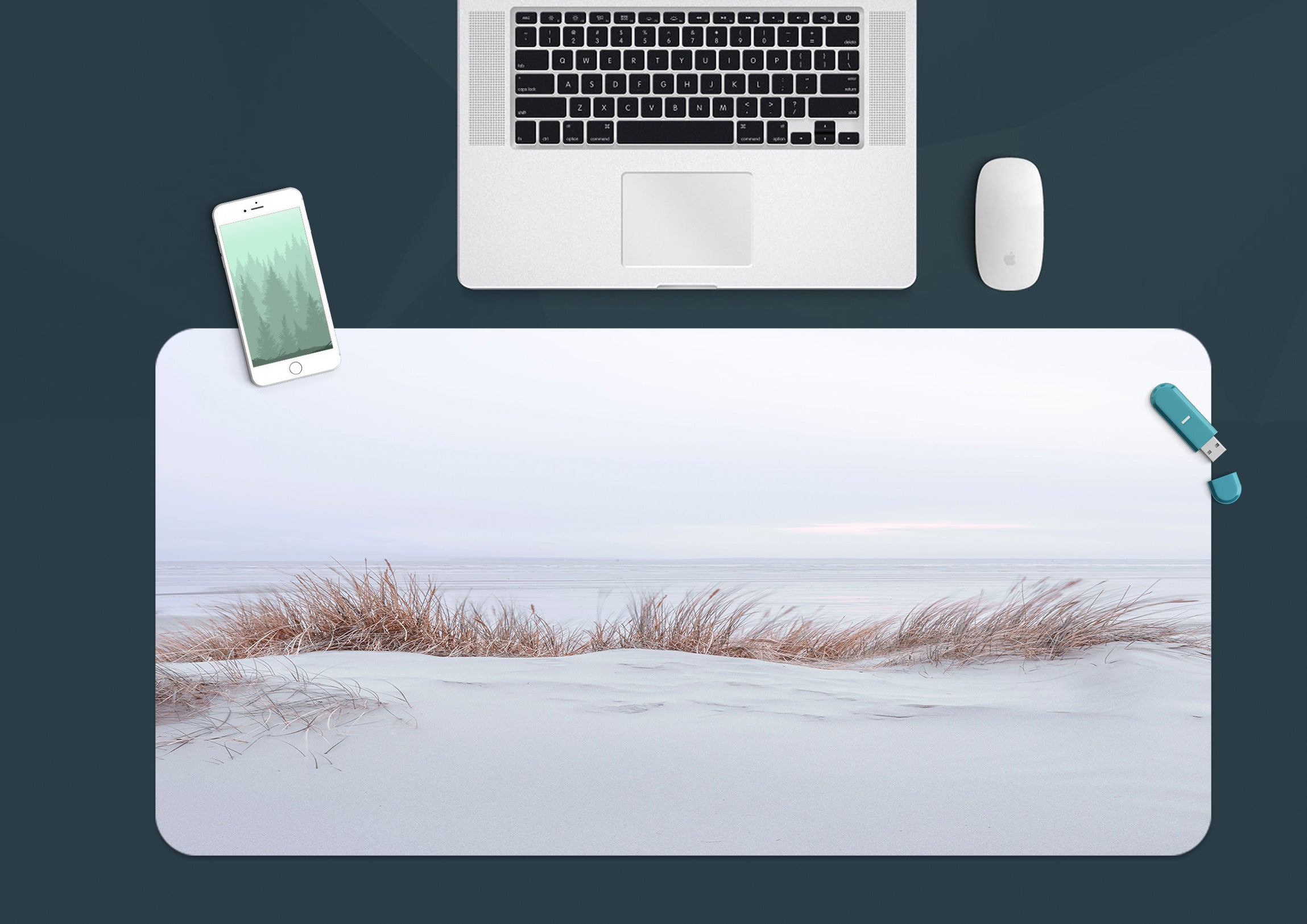 3D Grass Sand 12466 Assaf Frank Desk Mat