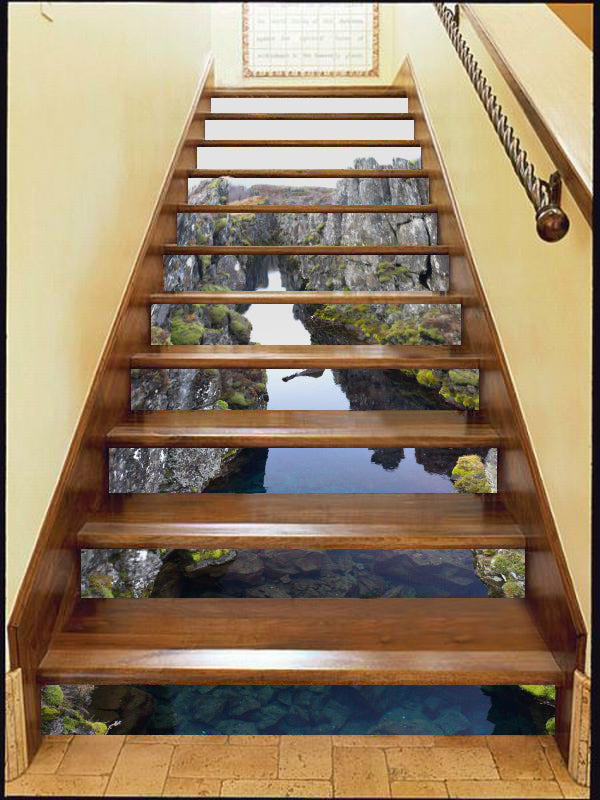 3D Valley Clear Water 100 Stair Risers