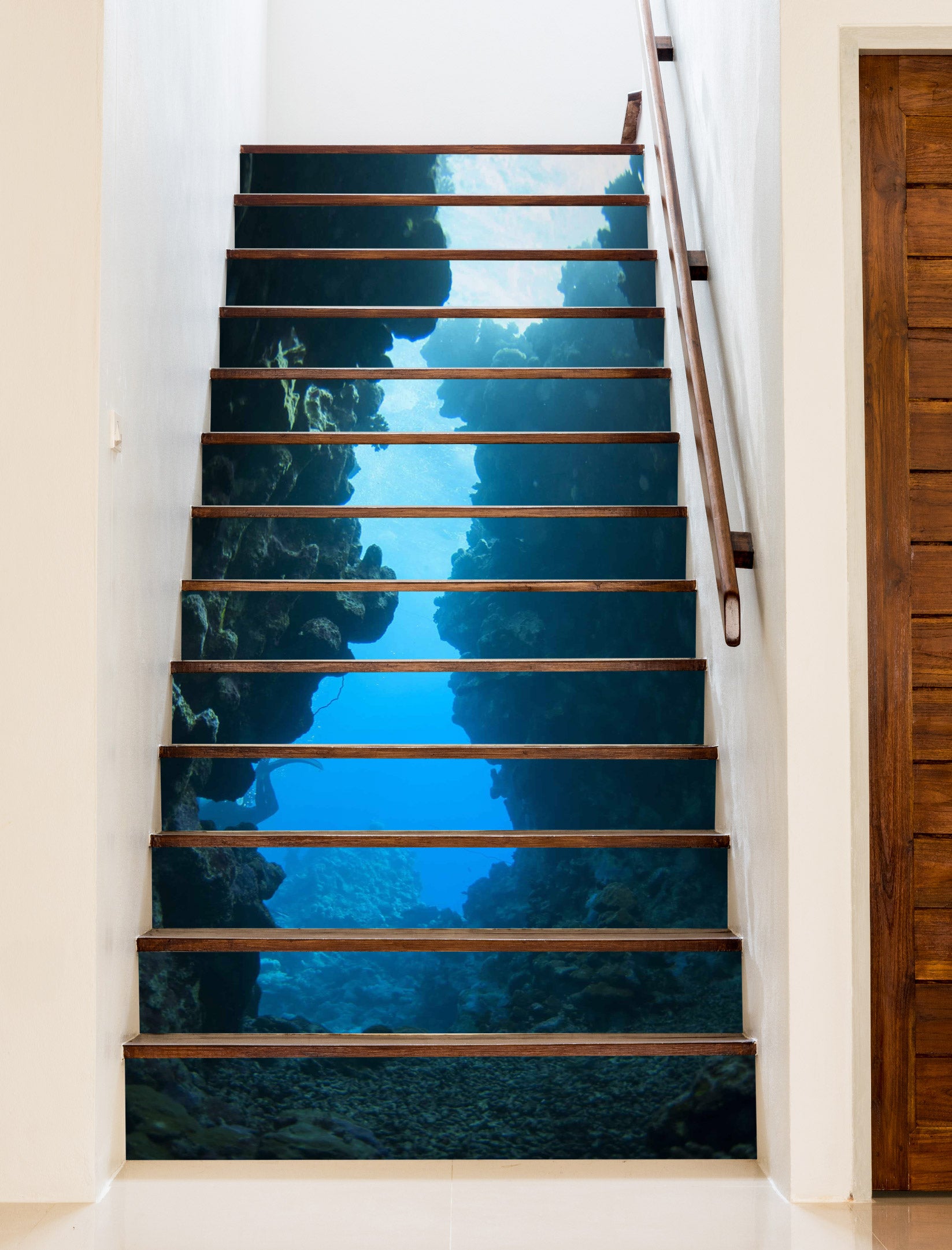 3D The Empty And Quiet Sea Bottom 305 Stair Risers