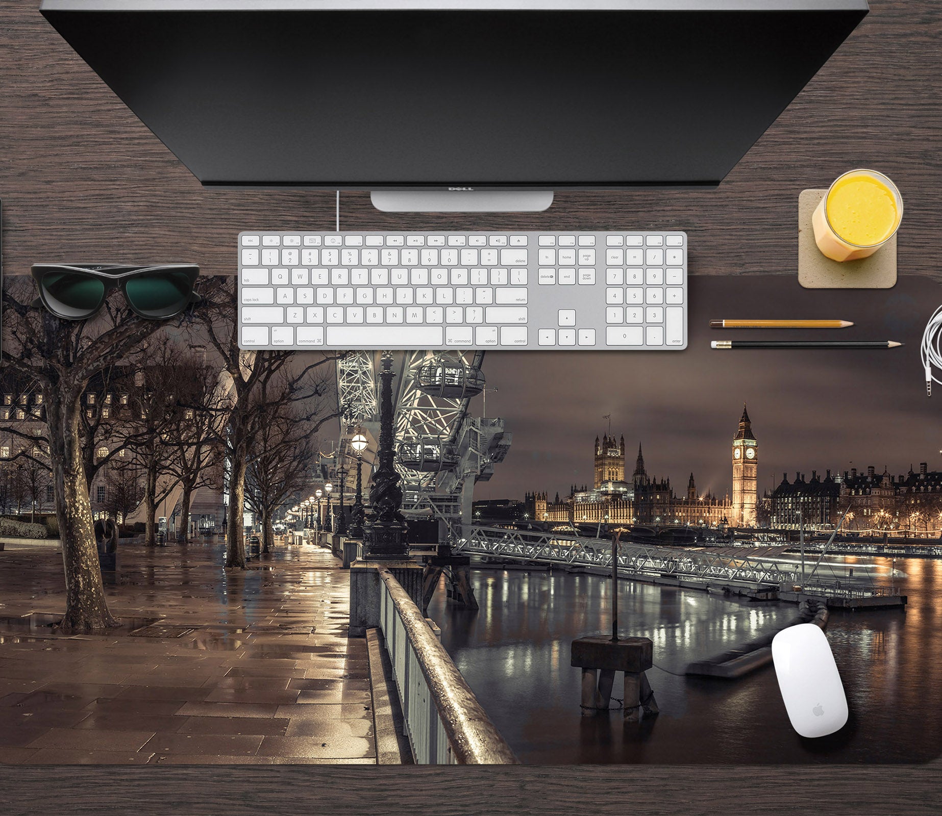 3D Road Tree 7750 Assaf Frank Desk Mat