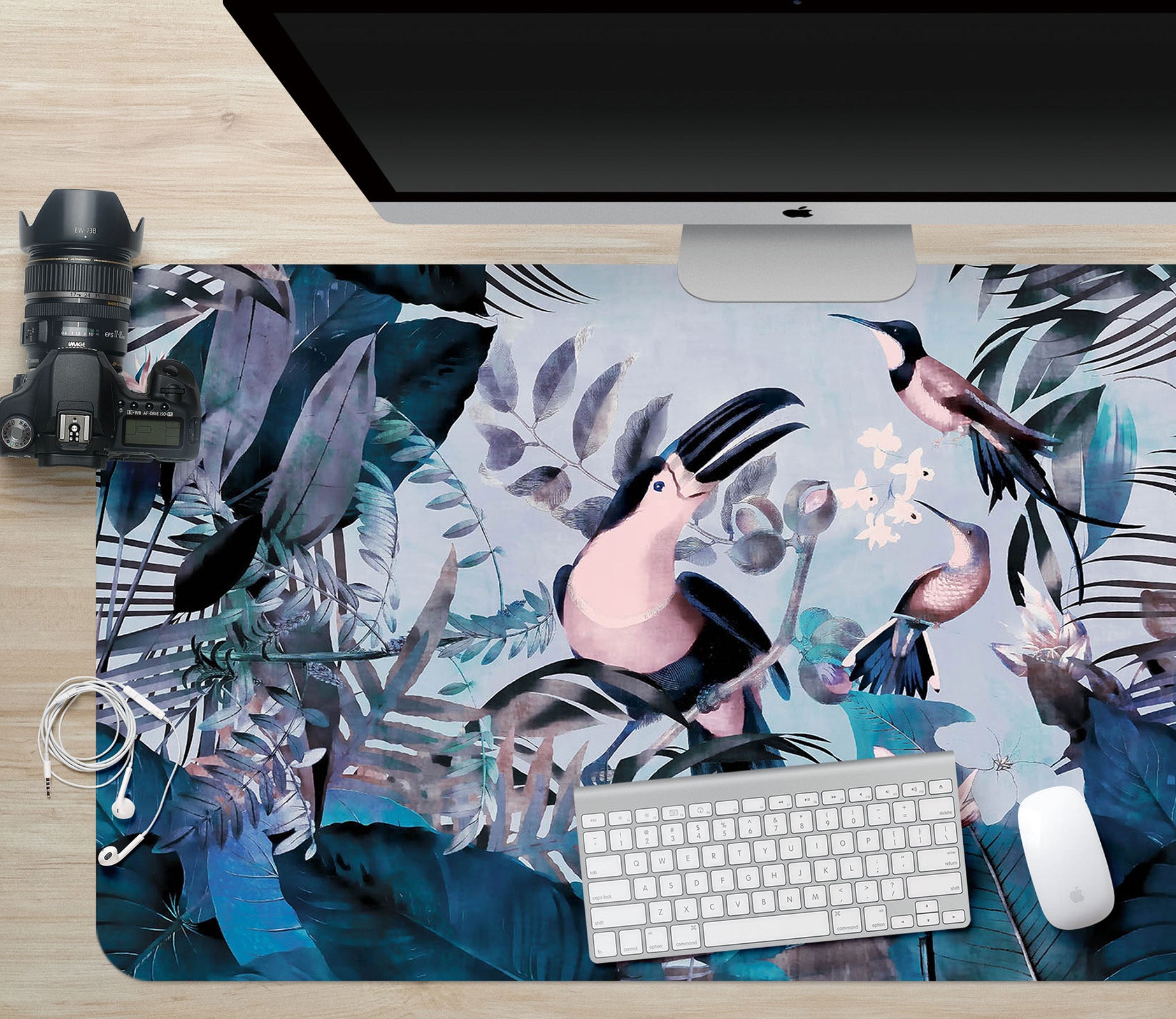 3D Dark Leaves Bird 987 Andrea Haase Desk Mat