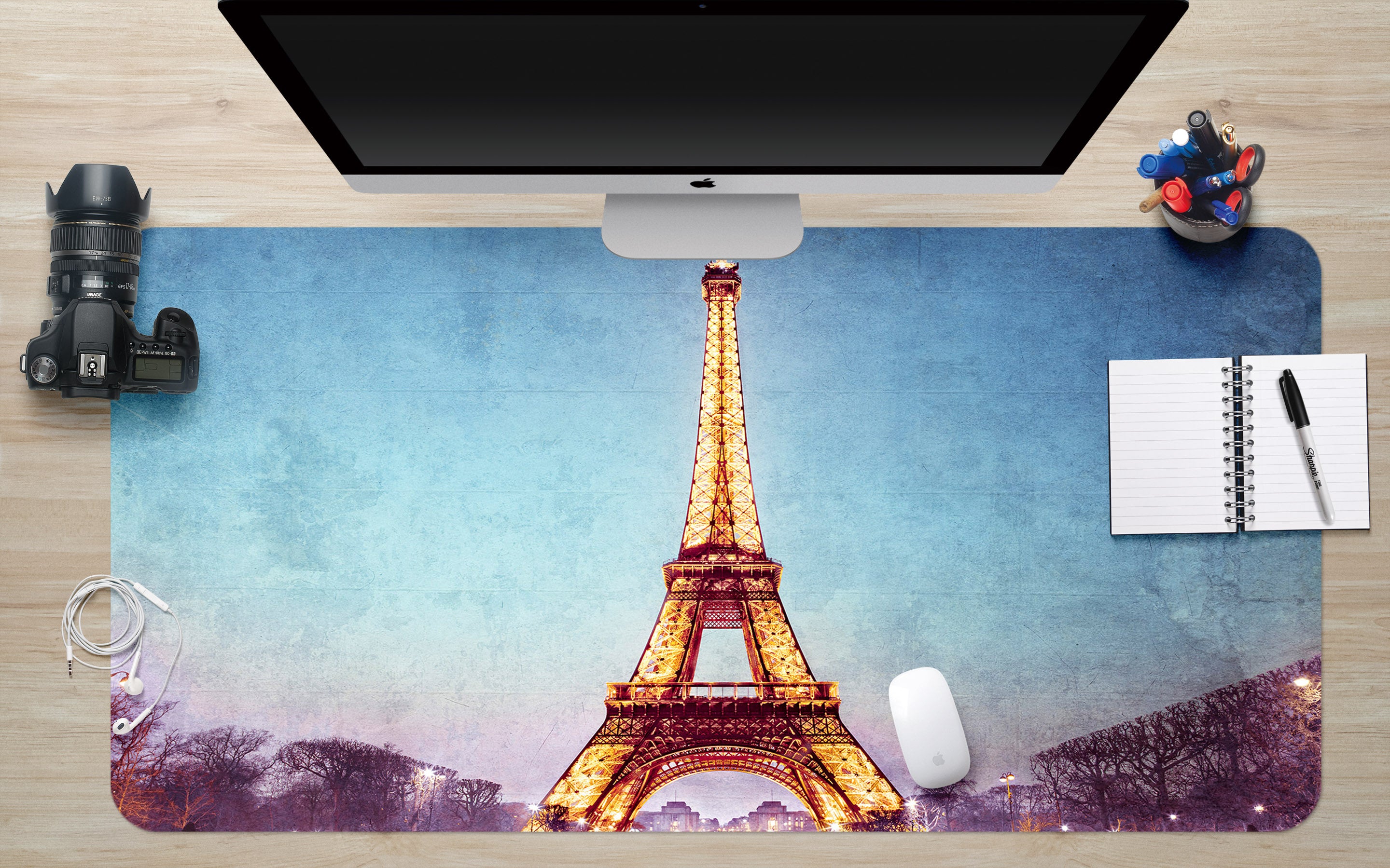 3D Eiffel Tower 7723 Assaf Frank Desk Mat
